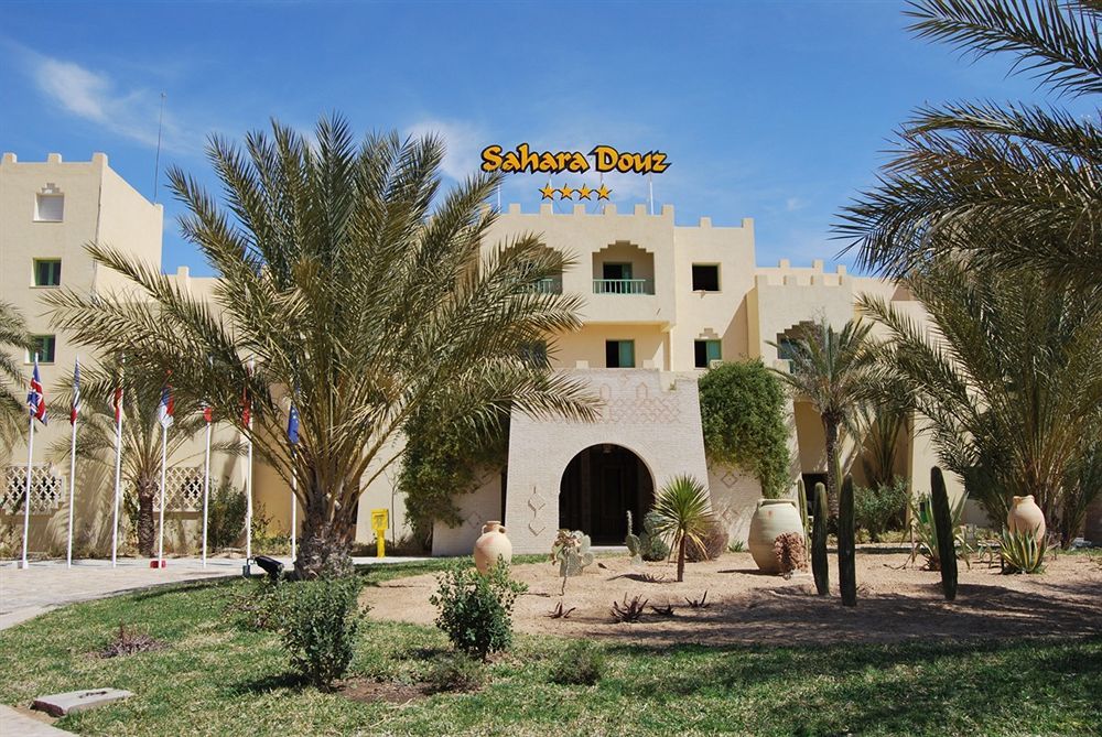 Sahara Douz Hotel Exterior photo